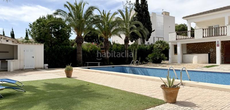 Foto daeb8cfc-daba-400f-bdde-be8e9fa76c61. Haus mit pool in La Zenia Orihuela