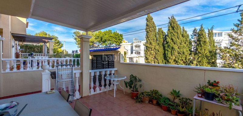 Foto d09287ec-1064-4fac-90d6-87e7ec351d14. Casa amb piscina a San Miguel de Salinas