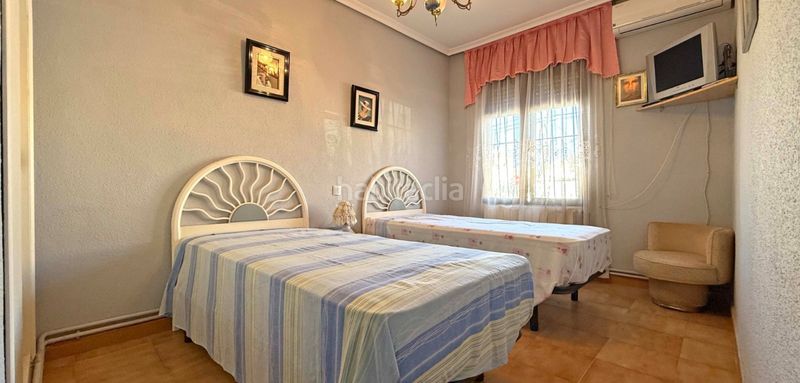 Foto 1f32fc39-c9ad-4947-a924-e437ef83a7cd. Casa a nueva Torrevieja Torrevieja