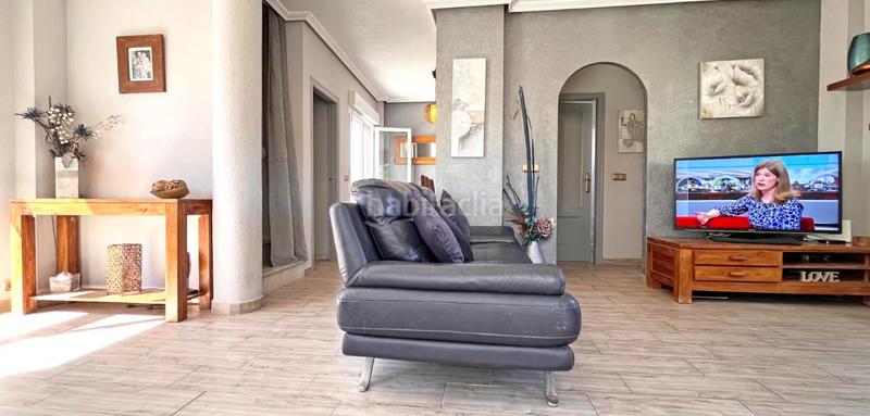 Foto 8bad7fa6-3750-4516-9cb6-6276d0c1d503. Casa con piscina in La Zenia Orihuela