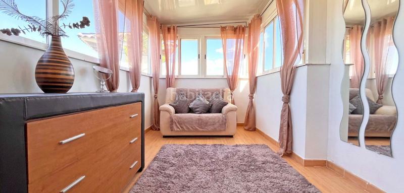 Foto f3d60134-4d2e-4684-afe0-eae652f3634f. Casa con piscina in La Zenia Orihuela