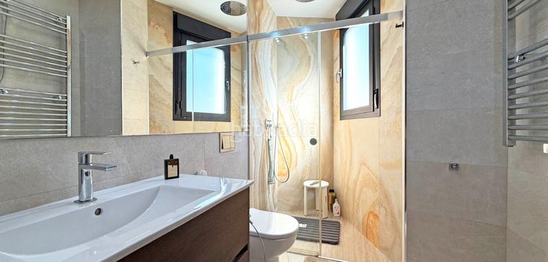 Foto 8dfba12a-bf3e-4acb-9512-716443357556. Casa con piscina in Villamartín-Las Filipinas Orihuela