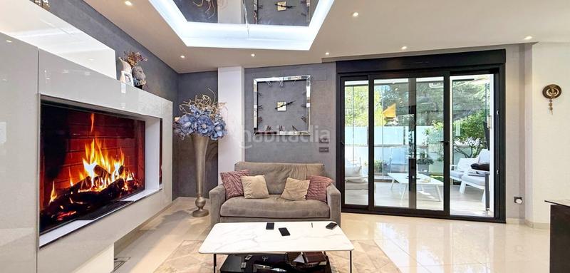 Foto 90e937df-8147-4ed7-a03f-2ecfb2bf4192. Casa con piscina in Villamartín-Las Filipinas Orihuela