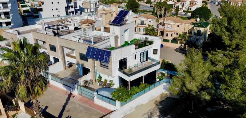 Foto 97262013-ba75-4192-96ea-b8713f7e196f. Casa con piscina in Villamartín-Las Filipinas Orihuela