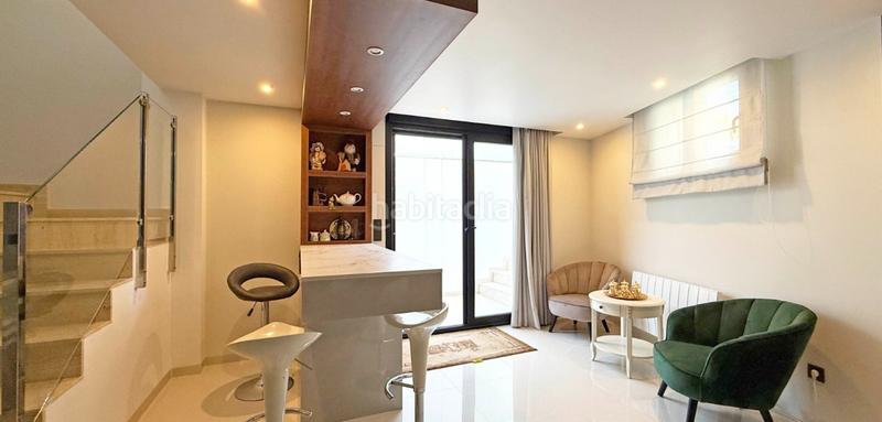 Foto 9e6f6bb1-8cd2-4ee2-b0a5-97028ec603b1. Casa con piscina in Villamartín-Las Filipinas Orihuela