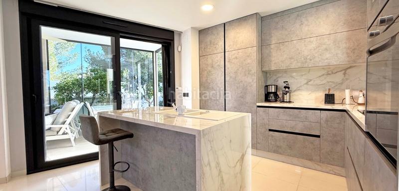 Foto b3fceebc-4409-461c-8b97-6407868e8499. Casa con piscina in Villamartín-Las Filipinas Orihuela