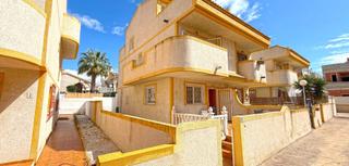 Maison jumelée à La Florida. Ubicada en la codiciada zona de los altos, orihuela costa, esta