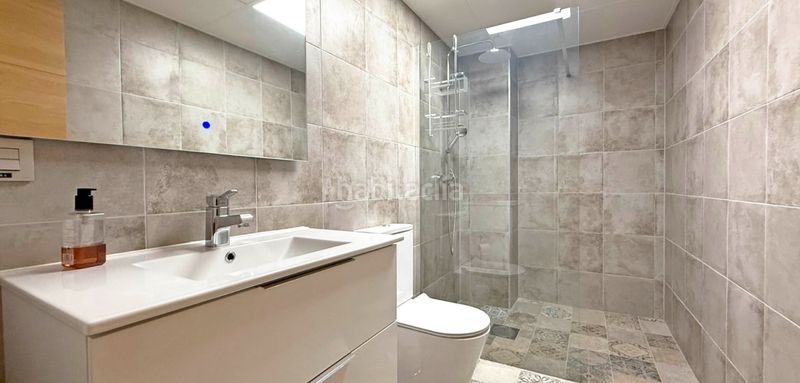 Foto f0aad6ed-ee23-47a9-8aa6-f3dd6f3d1006. Ufficio in Avenida Habaneras - Curva de Palangre Torrevieja