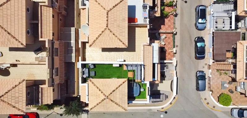 Foto fbe5b9c4-57c2-4967-80e8-2a34a88eaada. Casa adossada amb piscina a Los Almendros Orihuela