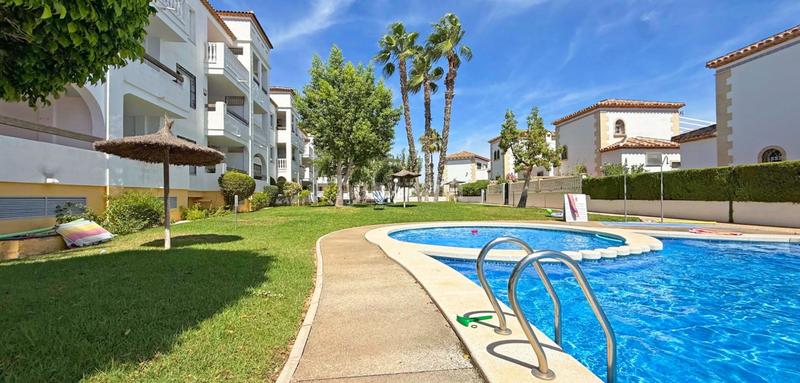 Foto 2aca519a-5e28-46a9-ba68-4a426ba17929. Appartement avec piscine dans Villamartín-Las Filipinas Orihuela