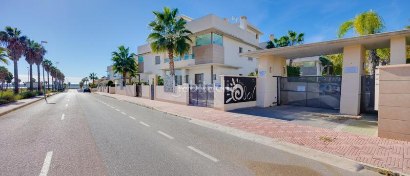 Foto 151d271b-3a82-4674-9f74-f71bf5340b43. Pis amb calefacció aparcament piscina a Rojales