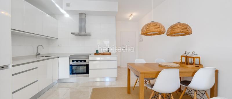 Foto 25fa7267-2f37-4fe1-b180-b2213c9476fc. Pis amb calefacció aparcament piscina a Rojales