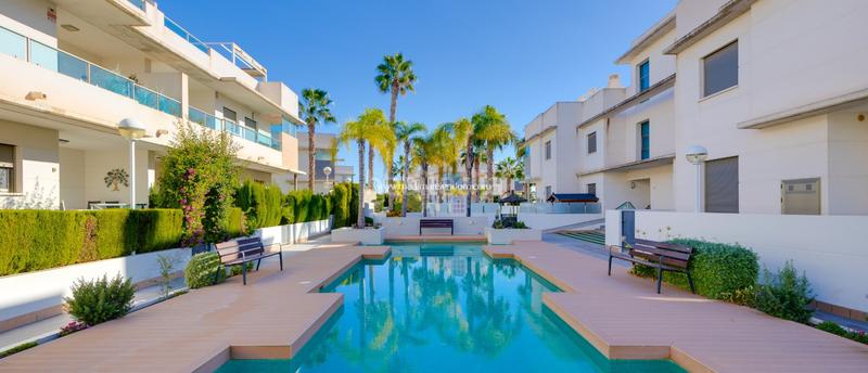 Foto d1380b58-94e8-4e9f-b234-e62d18708df5. Pis amb calefacció aparcament piscina a Rojales