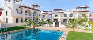 Pis a Rojales. Bienvenido a un nuevo complejo residencial privado en ciudad que