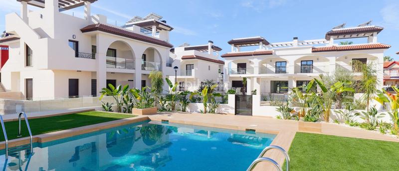 Foto 89b7b5f5-4e82-4bdc-bf94-577f74c4fbbf. Pis amb calefacció aparcament piscina a Rojales