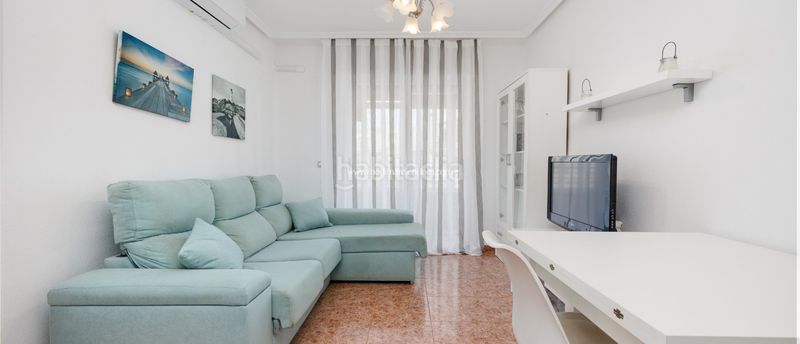 Foto 40bd9ee4-01f3-4ae3-9d1e-a766185fc306. Pis amb calefacció aparcament piscina a Avenida Habaneras - Curva de Palangre Torrevieja