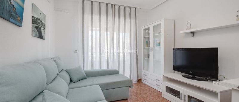 Foto 9d843dd0-e562-4268-a8ba-fae94fbe2ea2. Pis amb calefacció aparcament piscina a Avenida Habaneras - Curva de Palangre Torrevieja