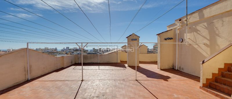 Foto add370cc-edde-48a2-ac10-49b3dce6a5e3. Pis amb calefacció aparcament piscina a Avenida Habaneras - Curva de Palangre Torrevieja