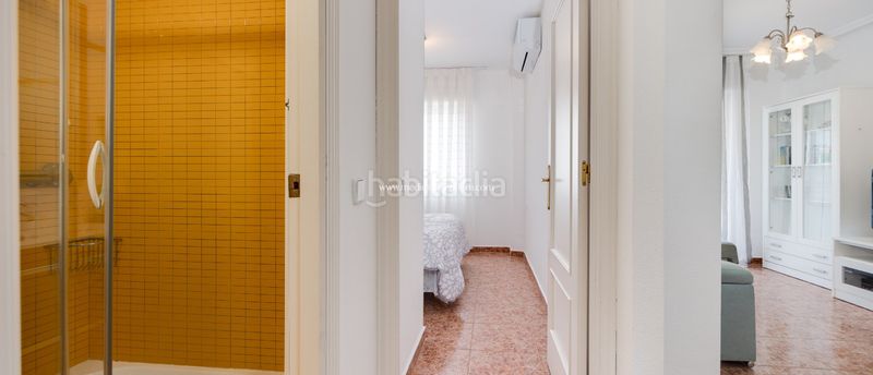 Foto dd0d5e8a-0f6a-4cde-b494-e4b6c79686b1. Pis amb calefacció aparcament piscina a Avenida Habaneras - Curva de Palangre Torrevieja