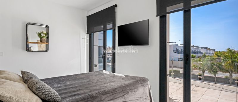 Foto 53f9d36d-c4a2-4e12-8389-6e763934deb4. Casa amb calefacció aparcament piscina a Rojales