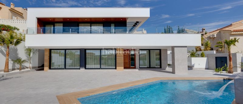 Foto 0f5613b3-6adb-4edf-bde1-a5957be23ea4. Casa amb calefacció aparcament piscina a La Marquesa Rojales