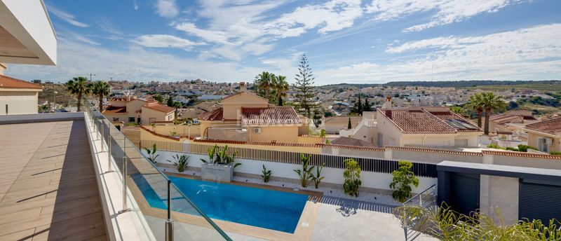 Foto 9cd13f57-0dc9-4705-9993-b3153d66b3ca. Casa amb calefacció aparcament piscina a La Marquesa Rojales