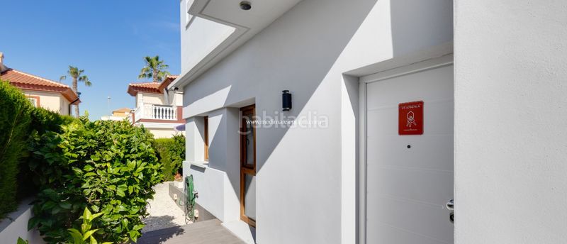 Foto b5edb137-1291-4a57-b1e5-7e8000b3b3d8. Casa amb calefacció a Benijófar