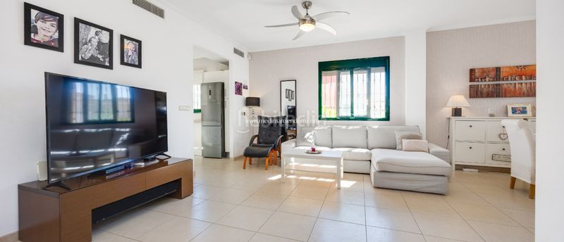 Foto 16a774ac-fa8e-4a3c-a0a8-940afe93387e. Casa amb calefacció aparcament piscina a Centro de la Ciudad Quesada Rojales