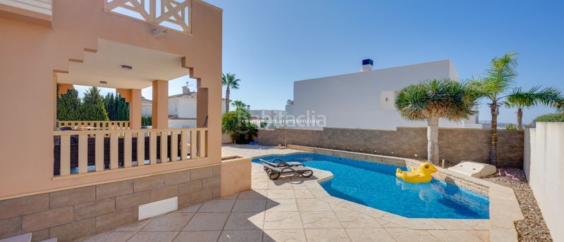Foto 238878fd-4e6a-4ae7-b698-35a4b145b482. Casa amb calefacció aparcament piscina a Centro de la Ciudad Quesada Rojales