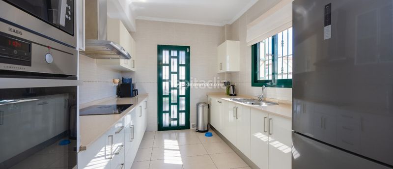 Foto 377cc260-4a49-4a1b-961a-8a98934efbaf. Casa amb calefacció aparcament piscina a Centro de la Ciudad Quesada Rojales