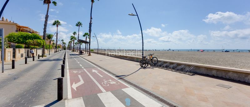 Foto 123816d7-9e2a-4176-9845-64b53342e50c. Apartment with heating parking pool in Gran Playa Santa Pola