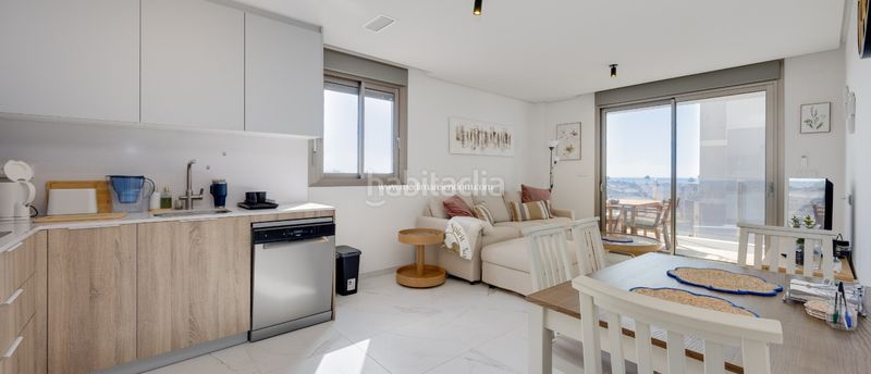Foto 42d6be29-7ab4-47ca-bc5e-db65f4328985. Apartment with heating parking pool in Gran Playa Santa Pola