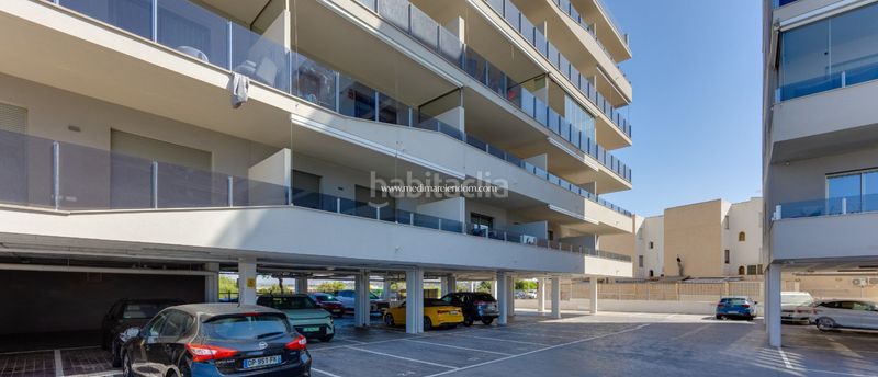 Foto 8cd40d86-451e-4b75-b753-5b52c44ba3db. Apartment with heating parking pool in Gran Playa Santa Pola