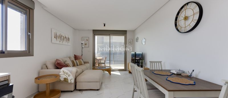 Foto 8d0af98e-1af5-4bfc-a1bc-fb3334394918. Apartment with heating parking pool in Gran Playa Santa Pola