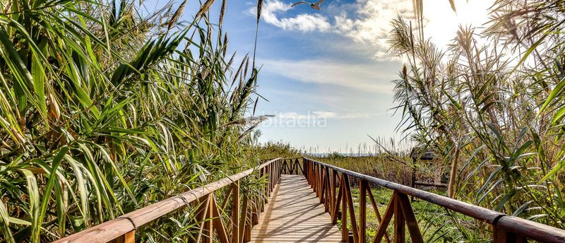 Foto aeac7f90-db4f-47b4-94ff-81ddf48805c4. Apartment with heating parking pool in Gran Playa Santa Pola