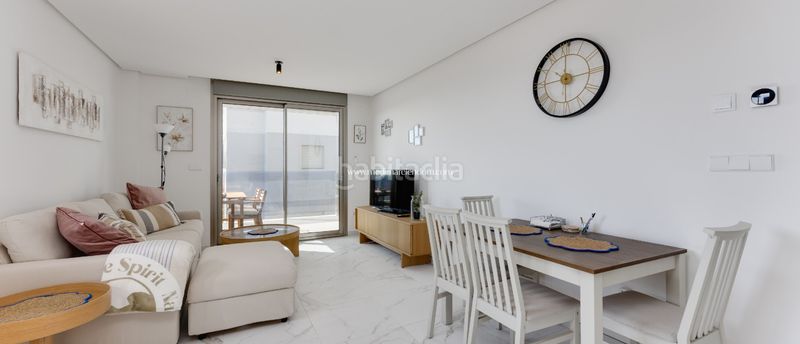 Foto fd5e2551-207a-41ad-aaee-3760064636c7. Apartment with heating parking pool in Gran Playa Santa Pola