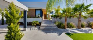 House in Centro de la Ciudad Quesada. Bienvenido a una villa moderna y exclusiva en la popular ciudad