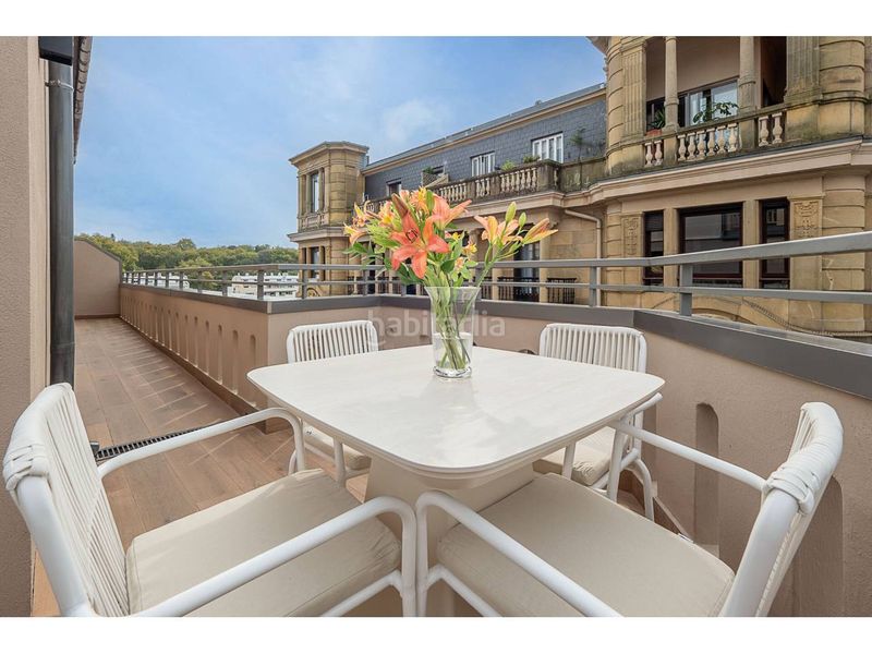 Foto 6633ea42-0414-4c4e-bef6-a8d47a0de274. Appartement dans calle pedro egaña 2 dans Área Romántica Donostia - San Sebastián