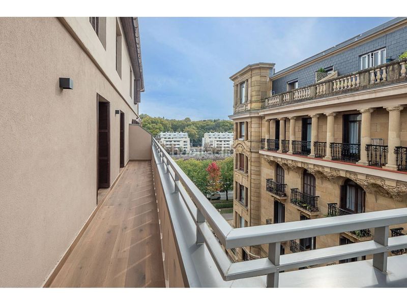 Foto ac7c8ab5-e624-4216-ba63-af593a7369f4. Appartement dans calle pedro egaña 2 dans Área Romántica Donostia - San Sebastián