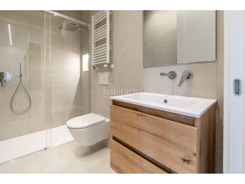 Foto 7b528d1e-2788-412b-9215-e61fb5295476. Appartement dans calle boulevard zumardia 1 dans Área Romántica Donostia - San Sebastián
