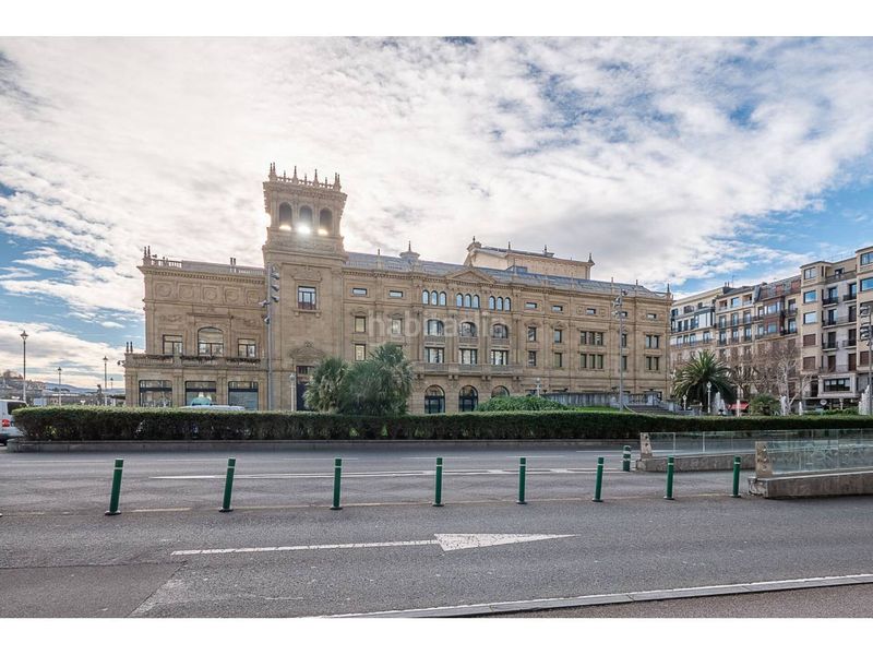 Foto a3405072-1269-4ca8-bb68-b2cf0c2bbaf4. Appartement dans calle boulevard zumardia 1 dans Área Romántica Donostia - San Sebastián