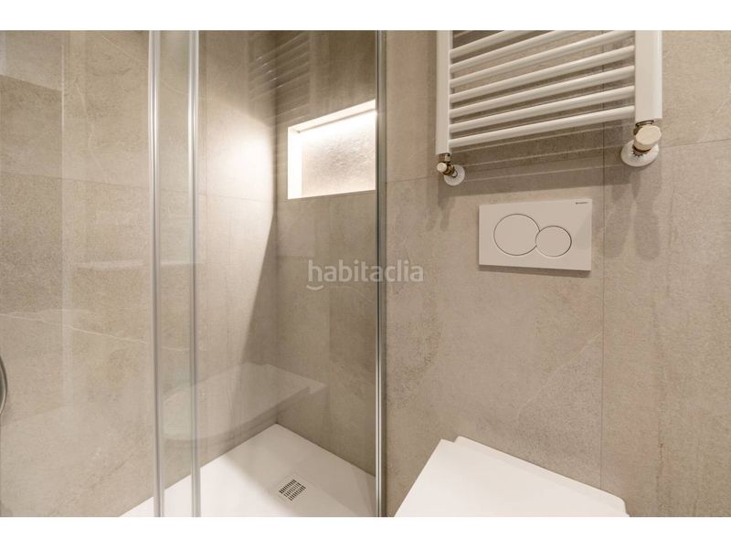 Foto d0008536-4c50-4df1-bbdb-e83f1a148112. Appartement dans calle boulevard zumardia 1 dans Área Romántica Donostia - San Sebastián