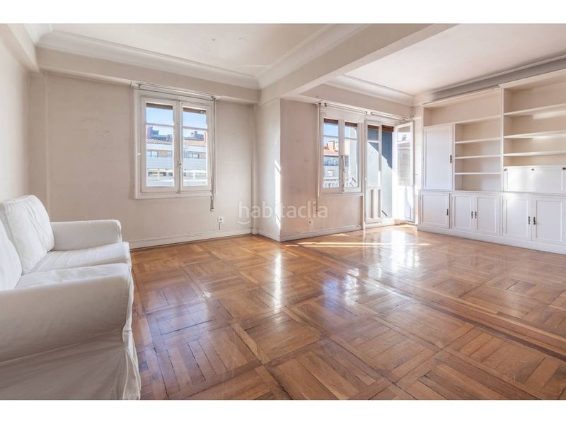 Foto 24c7c903-9af9-4a5f-a46b-f5994e381138. Appartement dans avenida madrid 5 dans Amara Donostia - San Sebastián