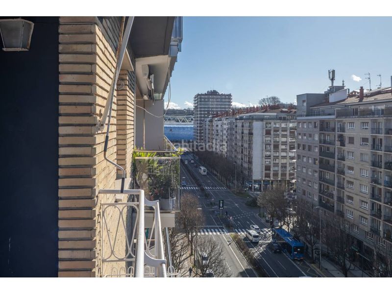Foto 353a1435-713e-45e3-9372-7f072058726a. Appartement dans avenida madrid 5 dans Amara Donostia - San Sebastián