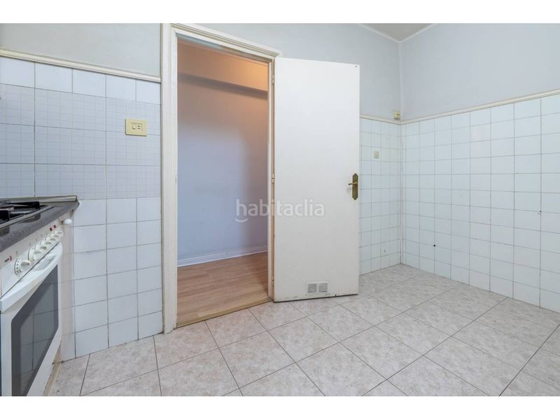 Foto 62d19e46-4625-46b7-bff0-4829dd847ade. Appartement dans avenida madrid 5 dans Amara Donostia - San Sebastián
