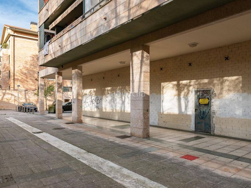 Foto f4952400-e162-4d2a-a6d6-c0c41a54cfdb. Local comercial a calle oriamendi 1 a Hernani