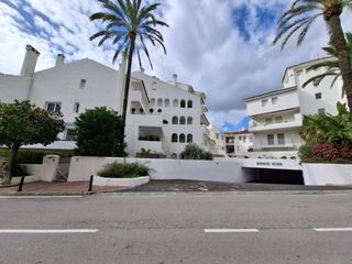 Pis a Urbanizacion golf río real 7. Venta de piso en marbella