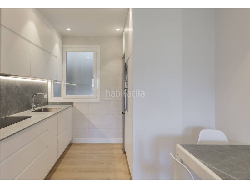 Foto 5e212d6e-53af-415b-9e85-6ffd216ddf8a. Appartamento in avenida libertad 1 in Área Romántica Donostia - San Sebastián