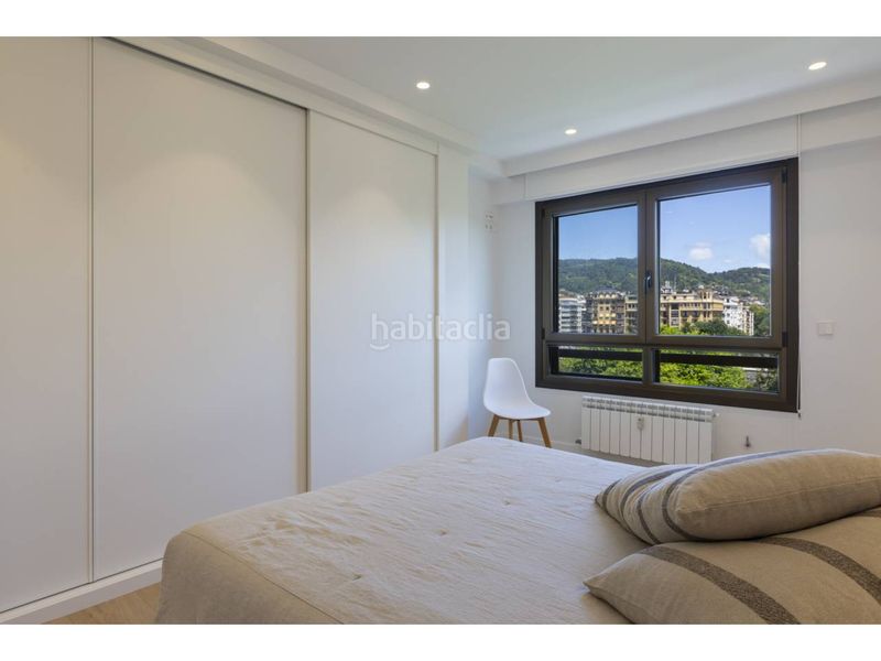 Foto 733f1c40-a459-4771-95e0-9e8c8a236f70. Appartamento in avenida libertad 1 in Área Romántica Donostia - San Sebastián