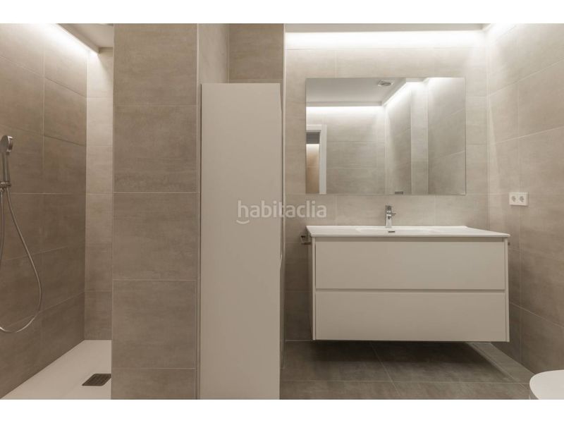 Foto b92da2e6-92e5-4d9b-9a9d-6f6d5bb71cde. Appartamento in avenida libertad 1 in Área Romántica Donostia - San Sebastián